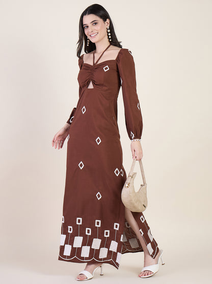 Geometric print maxi dress in brown colour