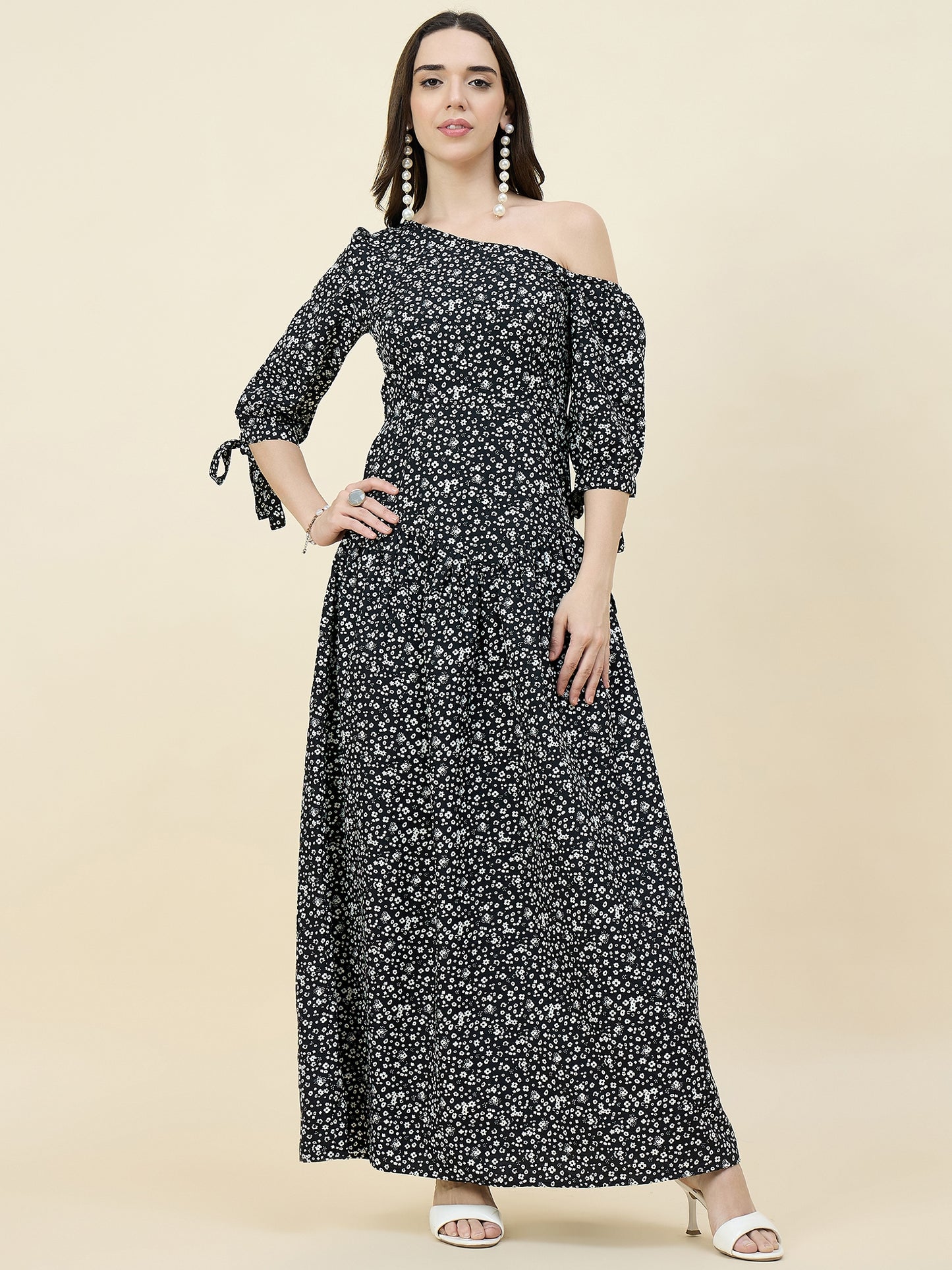 Black Floral One-Shoulder Printed Maxi Dress