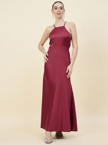 Satin bodycon dress in maroon colour