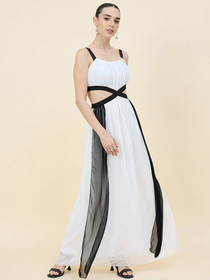 Color-blocked maxi dress in white colour