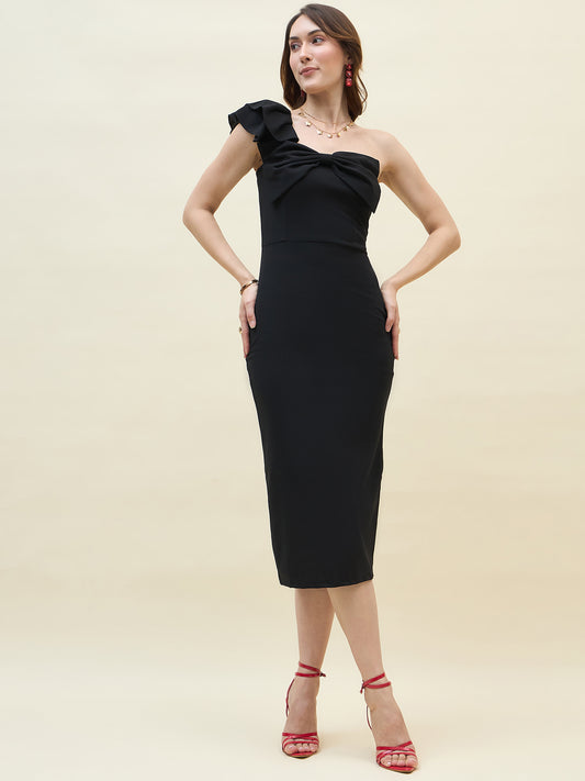 Below-knee solid dress in black colour