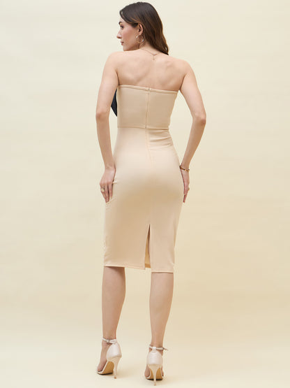 Lycra bodycon dress in cream color