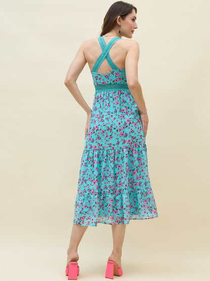 Sweetheart neckline dress in sky blue colour
