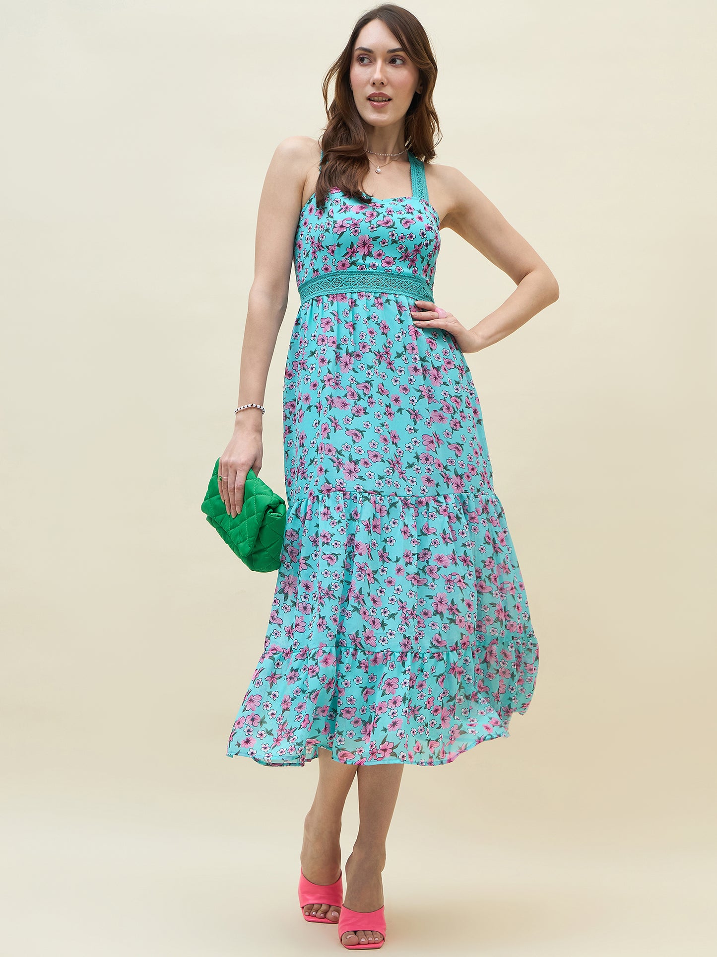 Sweetheart neckline dress in sky blue colour