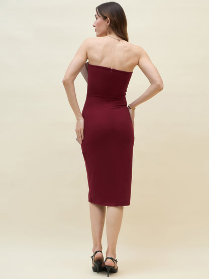 Lycra bodycon dress in maroon color