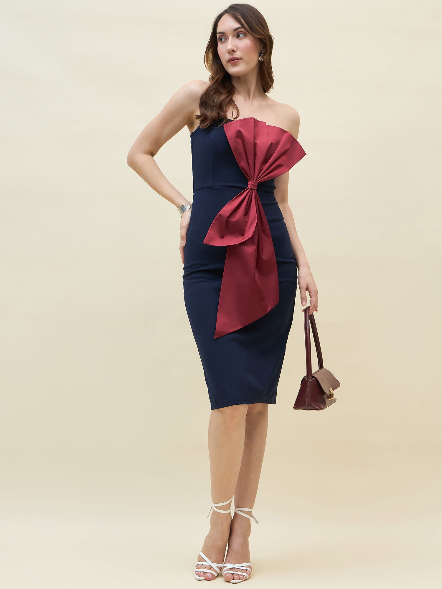 Lycra bodycon dress in blue color
