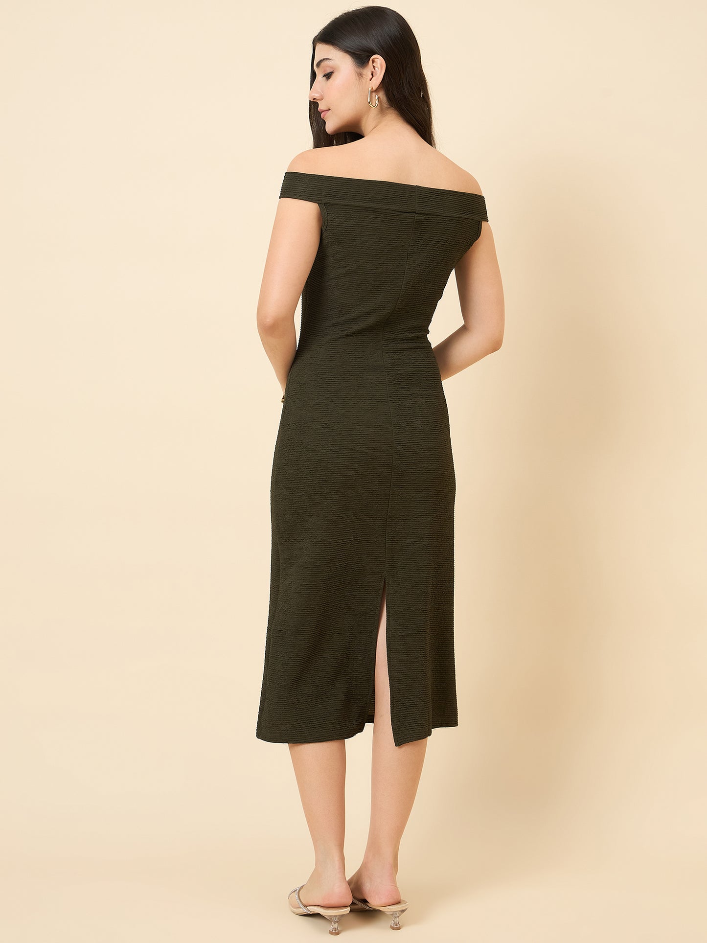 green bodycon midi dress with boat neck