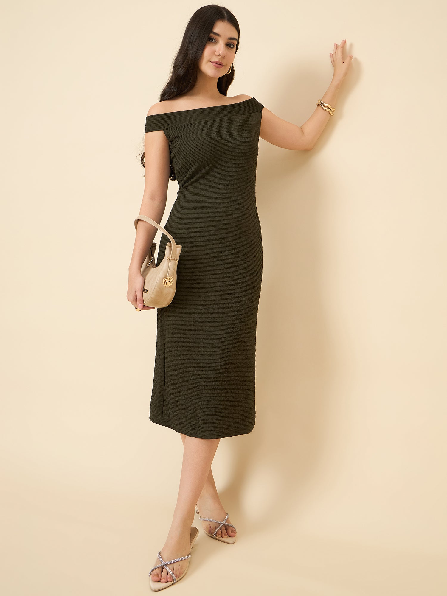 green bodycon midi dress with boat neck
