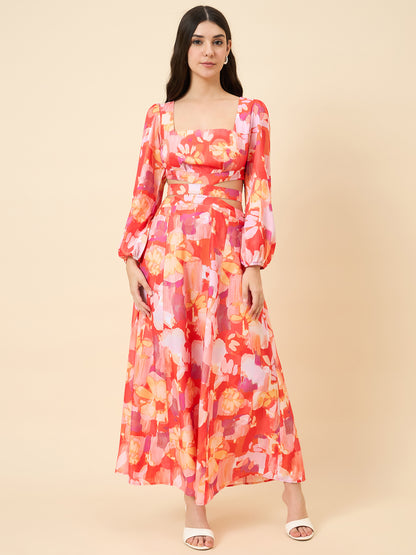 Premium crepe dress in pink colour