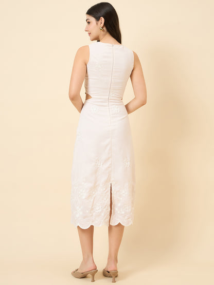 Zoya Embroidered Scallop Hem Midi Dress