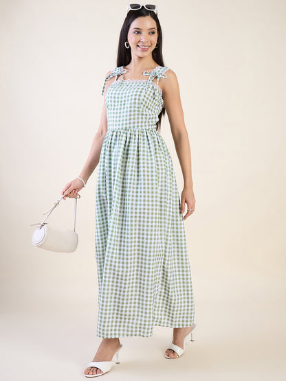 Classic gingham maxi dress in green color palette