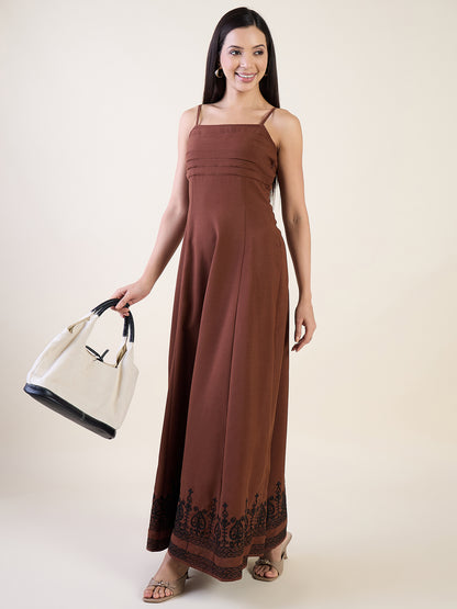 Square neckline maxi dress in brown colour