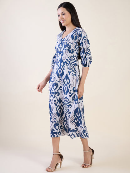 Elegant Ikat print midi dress in blue colour