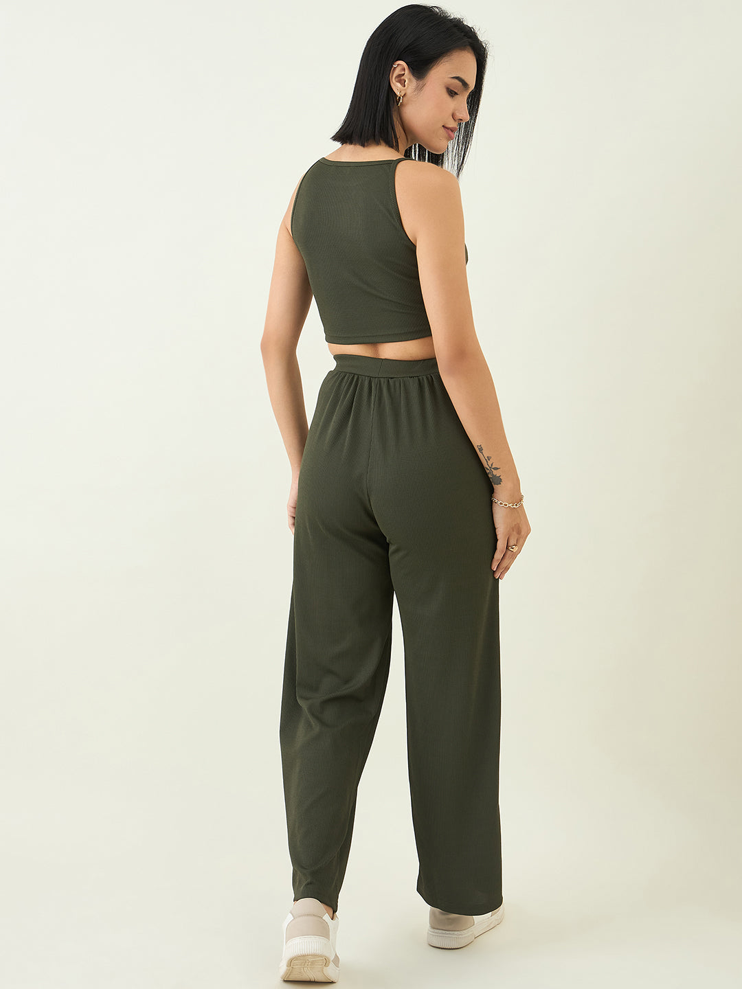 Women's Black Sleeveless Crop Top & High Waist Pants Co-ord Set