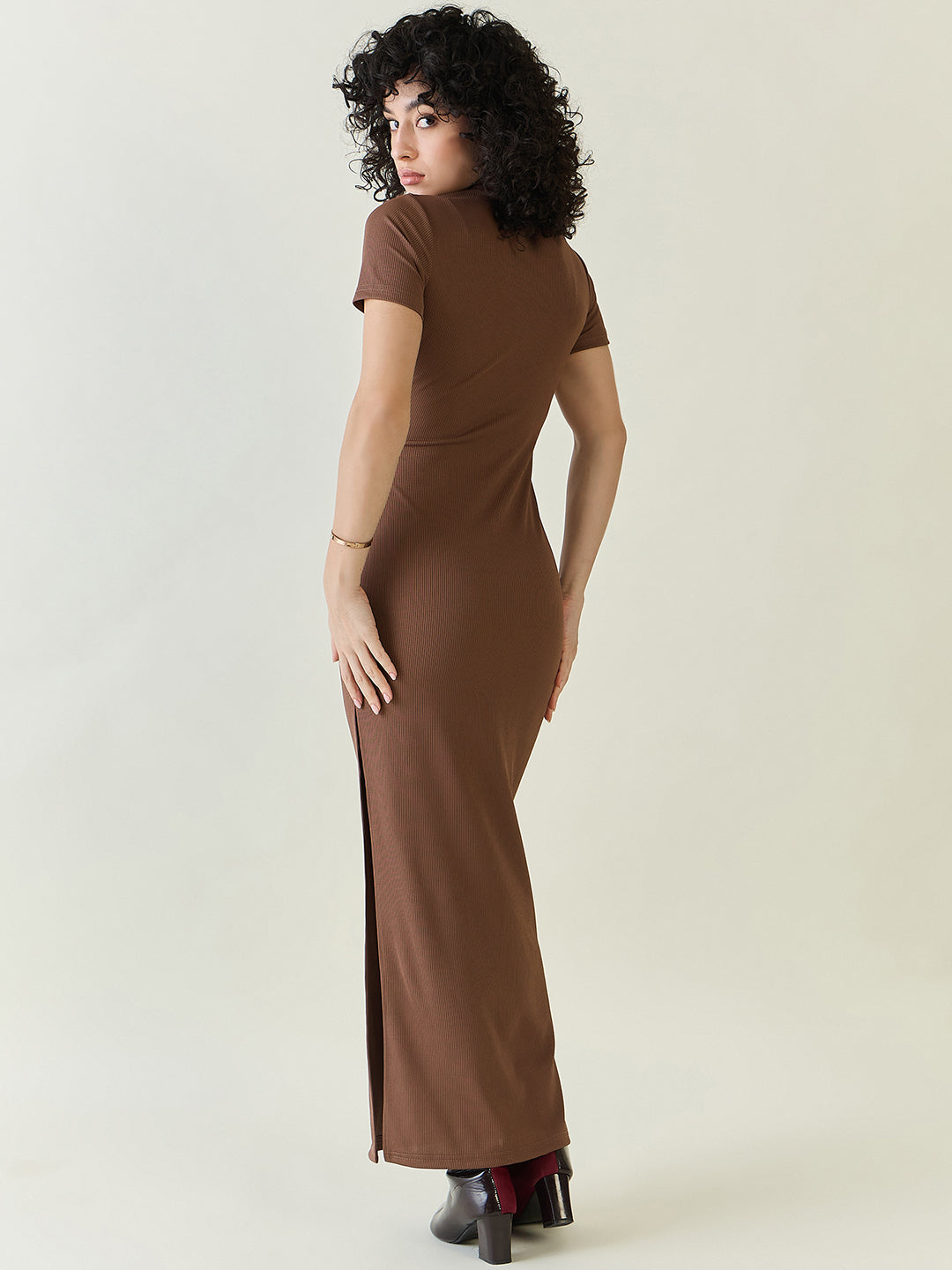 Rib Collared Neck Side Slit Bodycon Dress