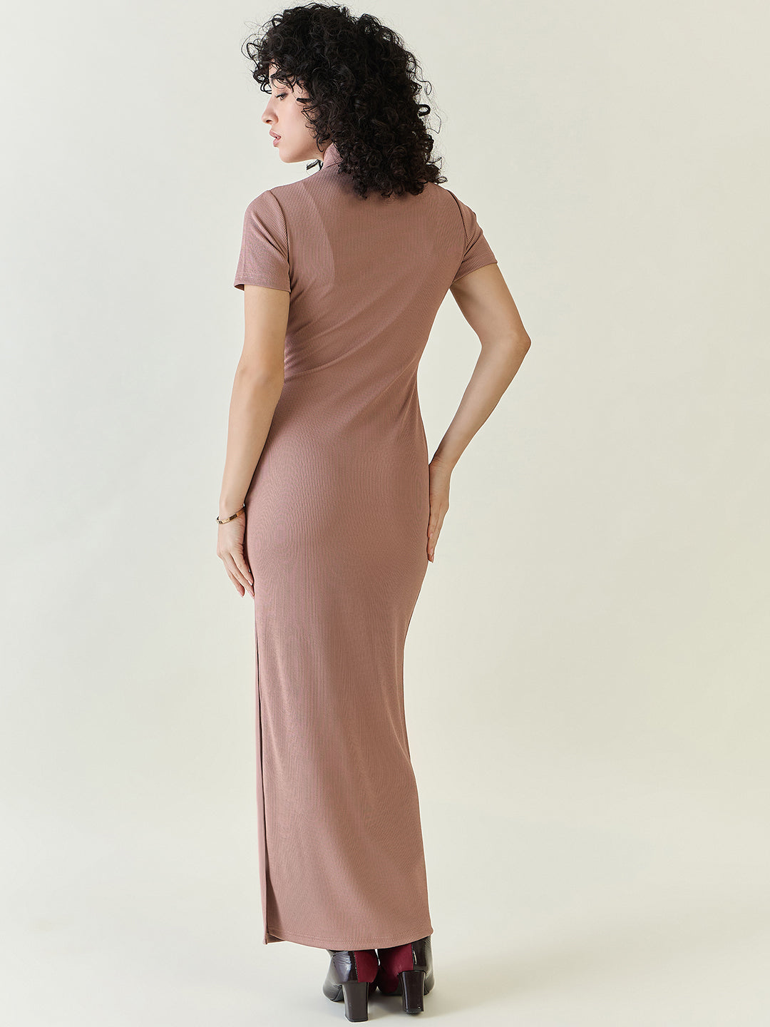 Rib Collared Neck Side Slit Bodycon Dress