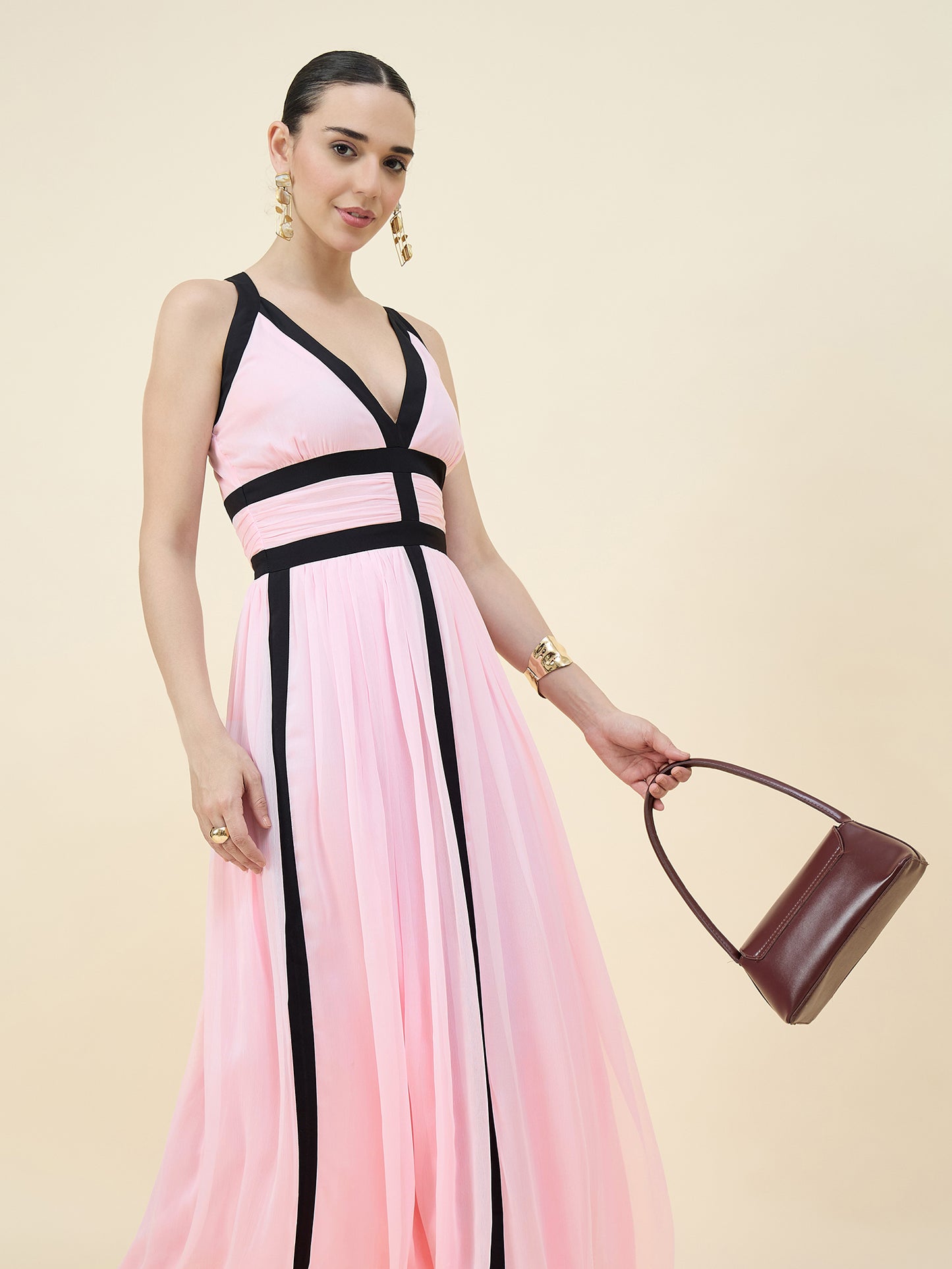 Contrast Trim Sleeveless Maxi Dress