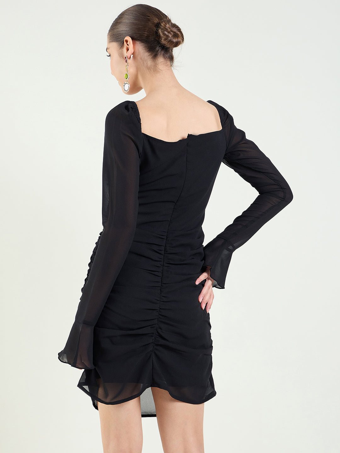 Long Sleeve Ruched Sweetheart Mini Bodycon Dress
