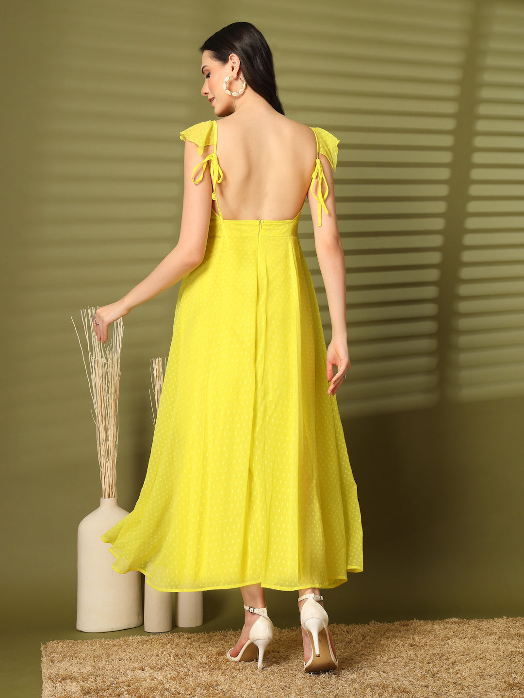 Ruffle Strap Backless Maxi Dress