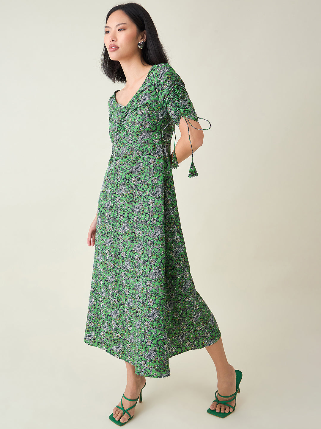 AAYU Sweetheart Neck A-Line Dress