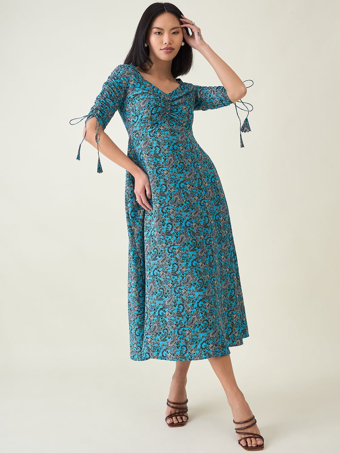 AAYU Sweetheart Neck A-Line Dress